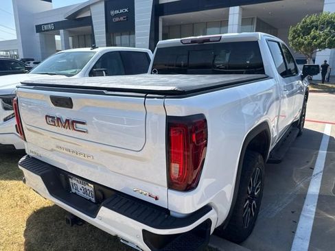 Used 2025 GMC Sierra 1500 AT4 w/ AT4 Premium Package AWD/4WD image 5