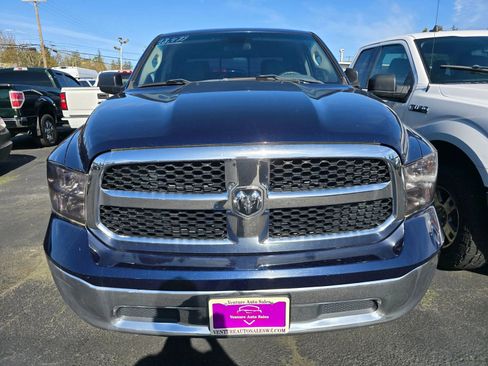 Used 2018 RAM 1500 Classic SLT AWD/4WD image 6