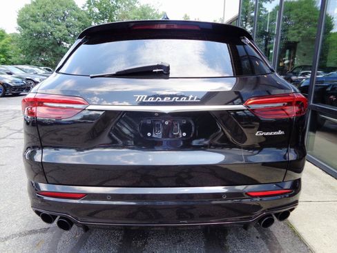 Used 2023 Maserati Grecale Modena AWD/4WD image 6