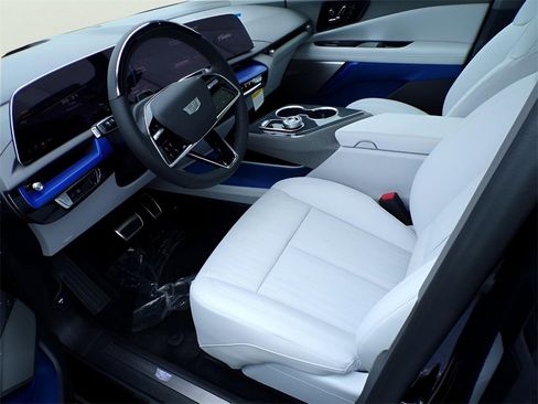 New 2026 Cadillac Optiq Sport 2 image 7