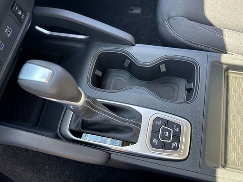 New 2026 Nissan Frontier SV w/ All-Weather Content Package image 18