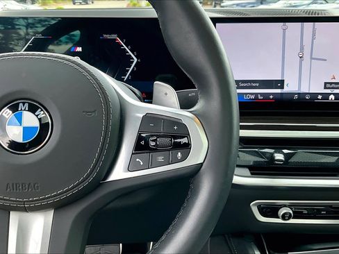 Used 2024 BMW X6 xDrive40i w/ Premium Package AWD/4WD image 25