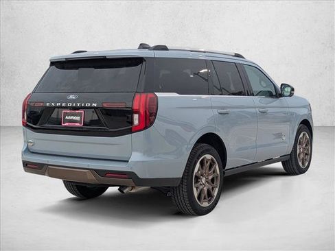 New 2026 Ford Expedition King Ranch AWD/4WD image 2