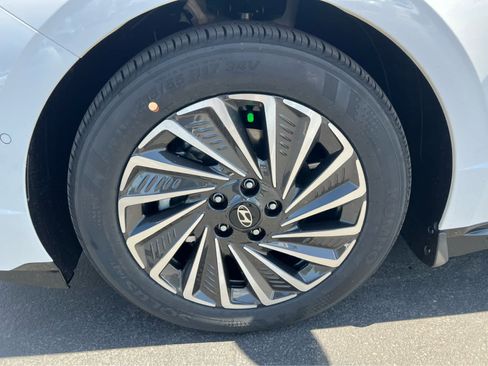New 2026 Hyundai Sonata Limited FWD image 13
