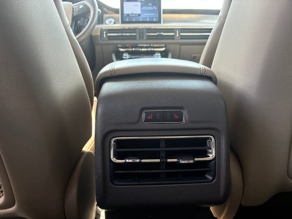 Used 2020 Lincoln Corsair FWD w/ Equipment Group 101A image 12