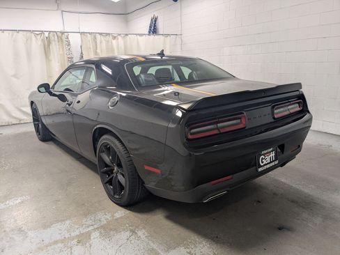 Certified 2023 Dodge Challenger GT w/ Plus Package RWD image 9