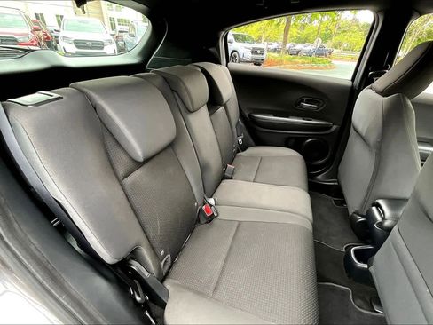 Used 2019 Honda HR-V Sport image 20