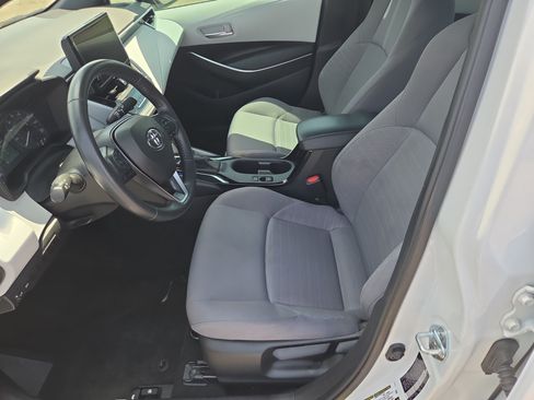 Used 2023 Toyota Corolla SE w/ Carpet Mat Package (TMS) FWD image 5