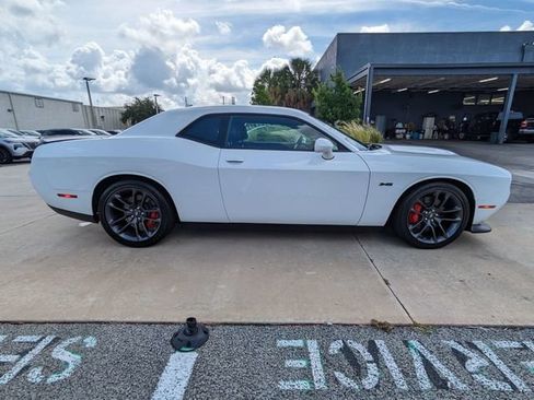 Used 2023 Dodge Challenger R/T w/ Plus Package RWD image 4