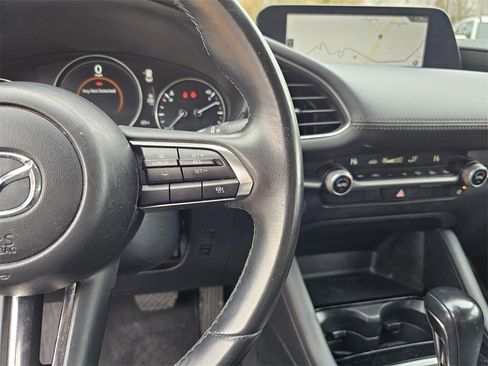 Used 2024 MAZDA MAZDA3 s image 22