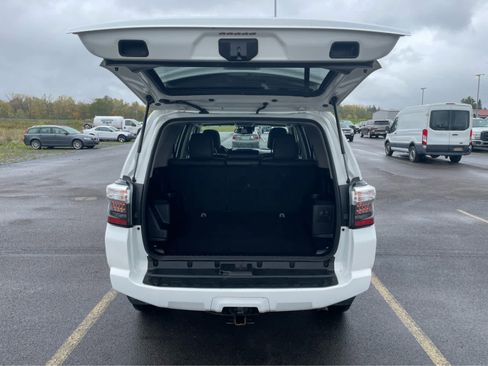 Used 2023 Toyota 4Runner 40th Anniversary SE image 10