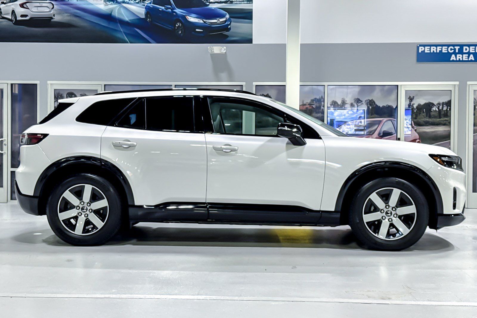 Used 2024 Honda Prologue Touring image 8