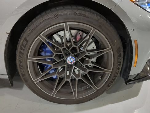 Used 2023 BMW M3 w/ Executive Package RWD image 6