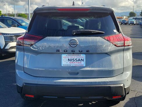 New 2026 Nissan Rogue SV FWD image 6