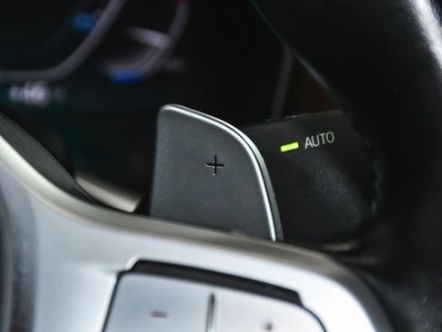 Used 2022 BMW 750i xDrive w/ Executive Package image 61