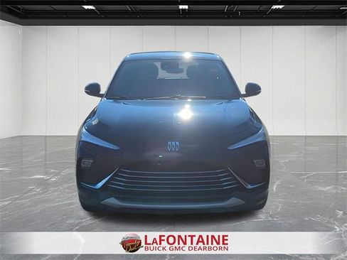 Certified 2024 Buick Envista Preferred w/ Convenience I Package image 3