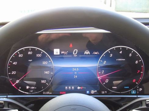 New 2026 Mercedes-Benz E 350 4MATIC Sedan image 25