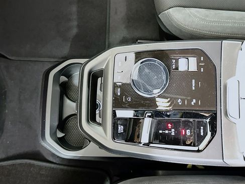 Used 2026 BMW iX xDrive45 w/ M Sport Package image 15