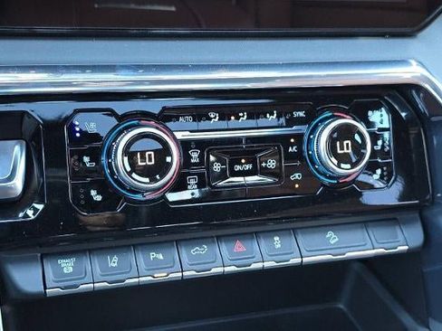 New 2026 GMC Sierra 2500 Denali Ultimate AWD/4WD image 23