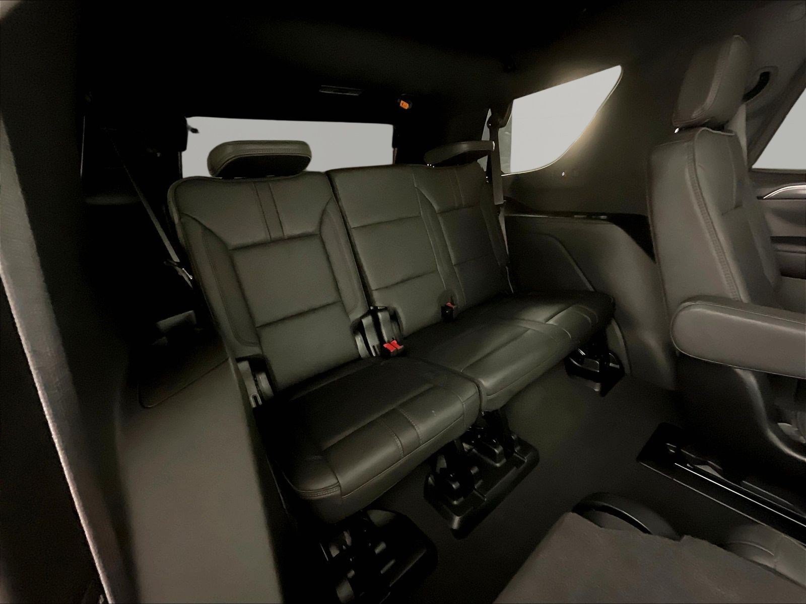 Used 2024 Chevrolet Tahoe RST w/ Luxury Package AWD/4WD image 26
