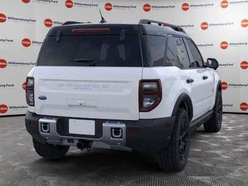 New 2026 Ford Bronco Sport Outer Banks w/ Sasquatch Outer Banks Package AWD/4WD image 8