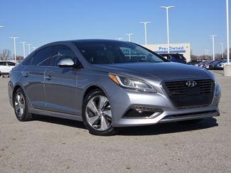 Used 2016 Hyundai Sonata Limited w/ Option Group 02 video 2