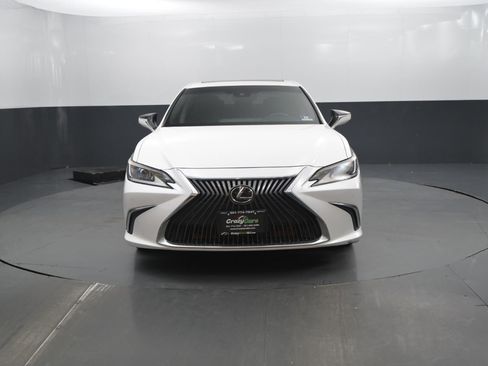 Used 2019 Lexus ES 350 image 8