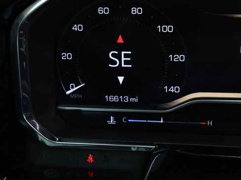 Certified 2024 GMC Sierra 1500 Elevation w/ X31 Off-Road Package image 4