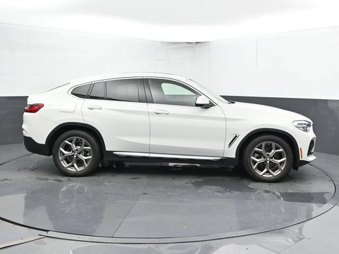 Used 2021 BMW X4 xDrive30i AWD/4WD image 3