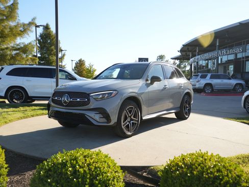 New 2026 Mercedes-Benz GLC 300 4MATIC image 3