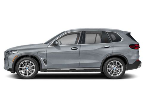 New 2025 BMW X5 xDrive50e w/ M Sport Package image 3