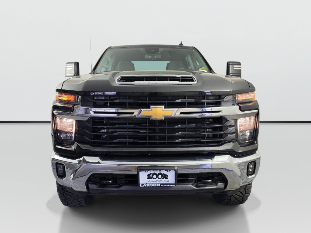 Used 2025 Chevrolet Silverado 2500 LT w/ Convenience Package AWD/4WD image 9