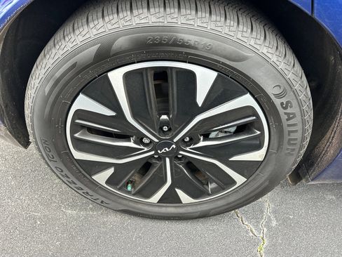 Used 2022 Kia EV6 GT-Line w/ GT-Line White Seat Package image 16