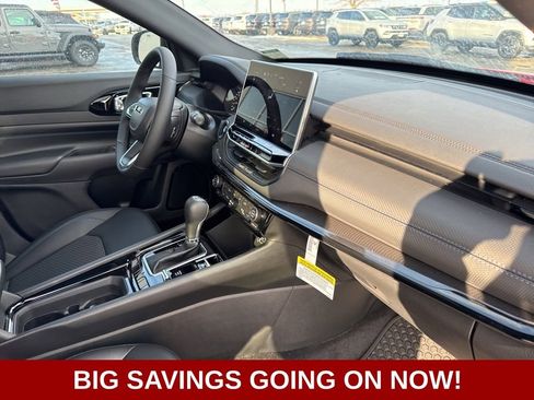 New 2026 Jeep Compass Latitude image 50