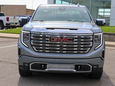 New 2026 GMC Sierra 1500 Denali image 2