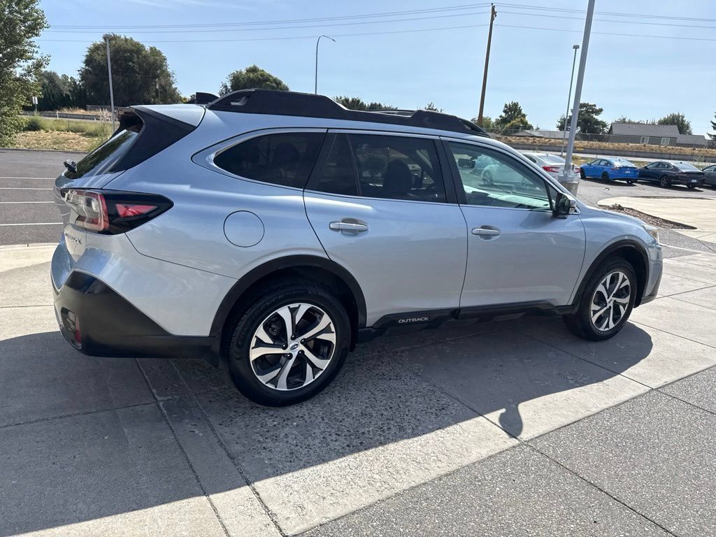 Used 2020 Subaru Outback Limited AWD/4WD image 6
