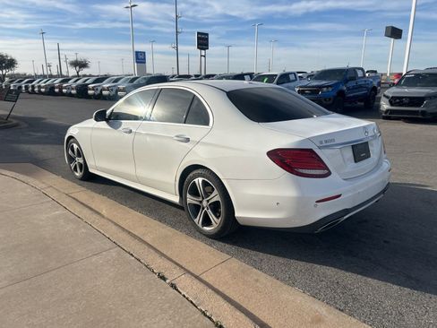 Used 2017 Mercedes-Benz E 300 image 7
