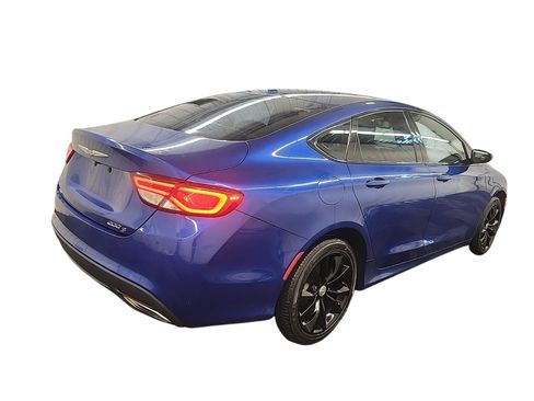 Used 2015 Chrysler 200 S w/ Comfort Group AWD/4WD image 6