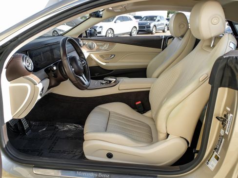 Used 2019 Mercedes-Benz E 450 E 450 w/ AMG Line Package image 3