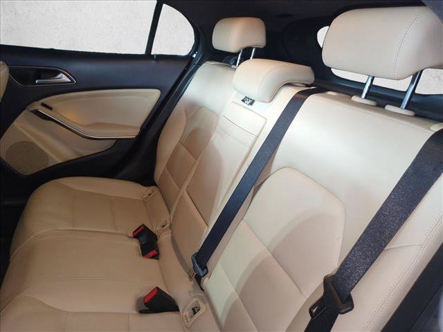 Used 2017 Mercedes-Benz GLA 250 image 18