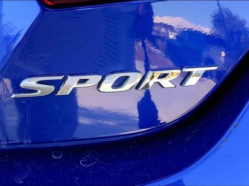 Used 2021 Honda Accord Sport image 10
