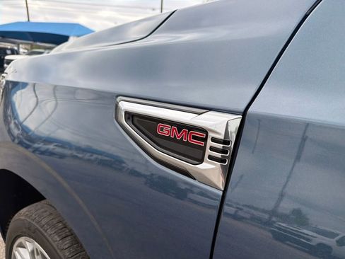 New 2026 GMC Yukon XL Denali image 15