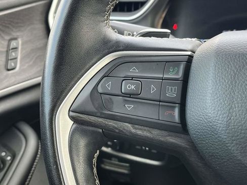 Used 2022 Jeep Grand Cherokee L Limited image 28