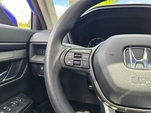 Certified 2025 Honda CR-V EX image 33
