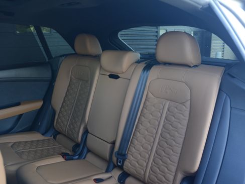Used 2023 Audi RS Q8 AWD/4WD image 33