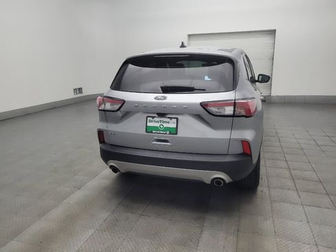 Used 2022 Ford Escape SE w/ Convenience Package FWD image 7