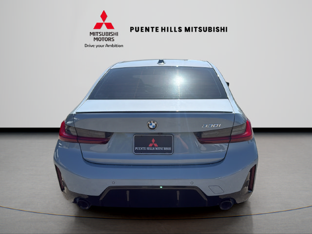 Used 2023 BMW 330i Sedan w/ M Sport Package RWD image 6