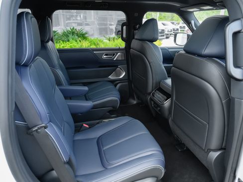 New 2026 INFINITI QX80 4WD w/ Sport Exterior Package image 29