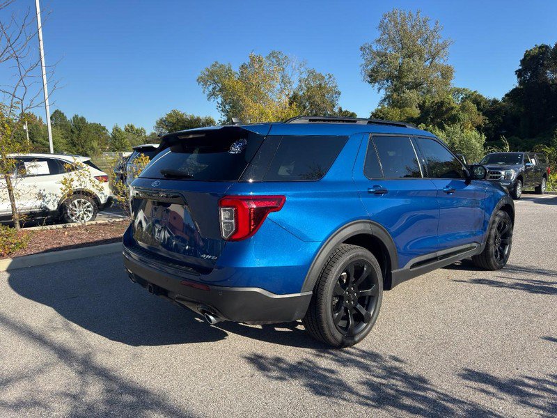 Used 2023 Ford Explorer ST-Line w/ Class IV Trailer Tow Package AWD/4WD image 3