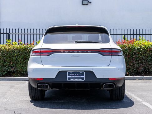Used 2021 Porsche Macan AWD/4WD image 12